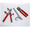 Image 1 : GRYPTONITE WRENCH PLUS TO TILE TOOLS