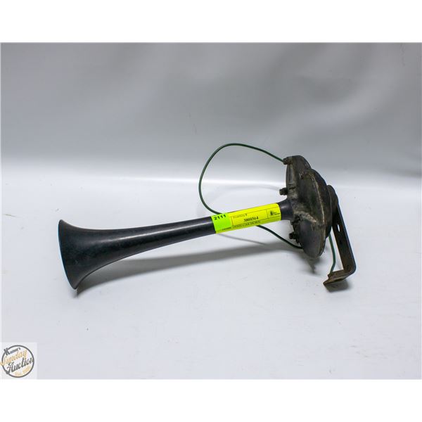 1930S–1950S CAR HORN