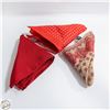 Image 1 : 3 POCKET SQUARES 1 DION SILK/1 ROSI