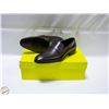 Image 1 : DISPLAY MODEL MENS SIZE 8 PRIME SHOES LEATHER DARK