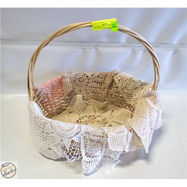 HANDMADE VTG. 10 CROCHET DOILIES IN BASKET