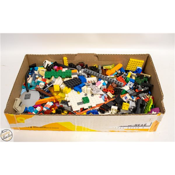 FLAT OF LEGO BLOCKS & SPECIALTY PARTS