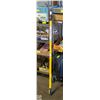 Image 1 : 4FT EXTENDABLE PAINT STICK AUTO LOCK