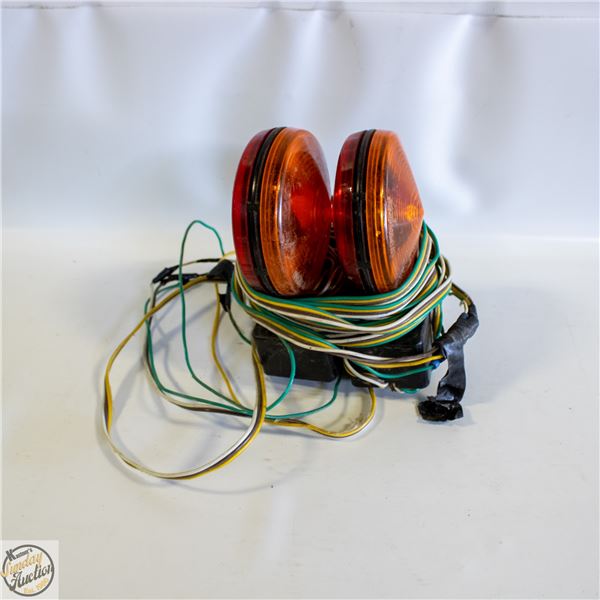 PAIR OF MAGNETIC TURN SIGNALS WITH