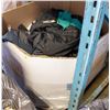 Image 1 : PALLET OF COSTCO SEAM-STRESS SPECIAL RETURNS