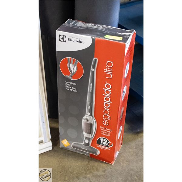 NEW ELECTROLUX VACUUM IN BOX