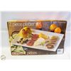Image 1 : TWO PIECE PLATTER SET IN BOX