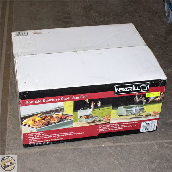 PORTABLE STAINLESS STEEL GAS GRILL NEW IN BOX