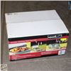 Image 1 : PORTABLE STAINLESS STEEL GAS GRILL NEW IN BOX