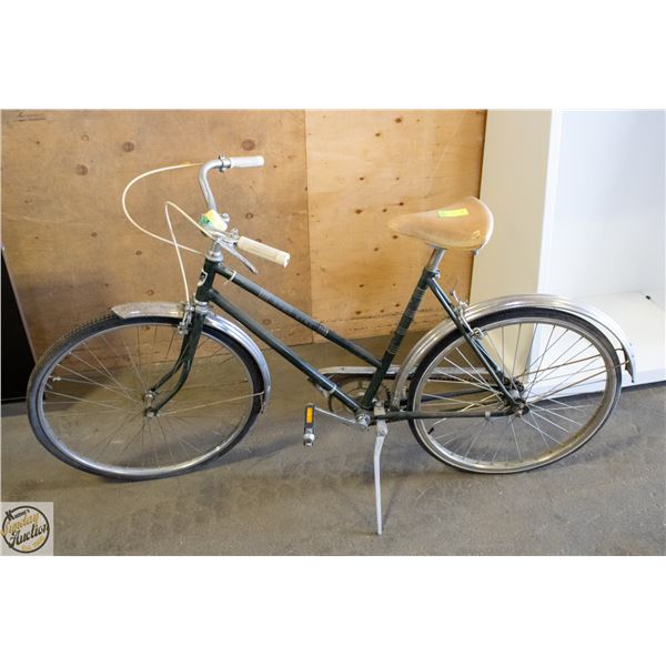 VINTAGE EATONS ROAD KING BICYCLE