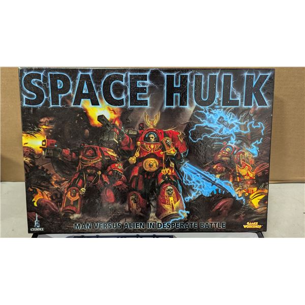 Space Hulk Man vs. Alien in Desparate Battle Boxed Set