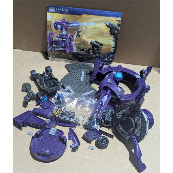 Mega Bloks Halo UNSC Rockethog vs. Anti Aircraft Gun Building Set
