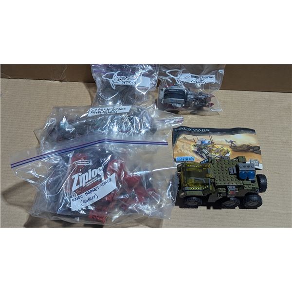 Lot of Assorted Mega Bloks Halo Building Sets