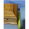 Image 6 : Velvet-Lined Wooden Jewelry Box