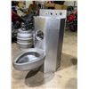 Image 2 : Metcraft Stainless Steel Plumbing Fixture
