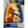Image 4 : Lot of Assorted VTG Melamine Dishes