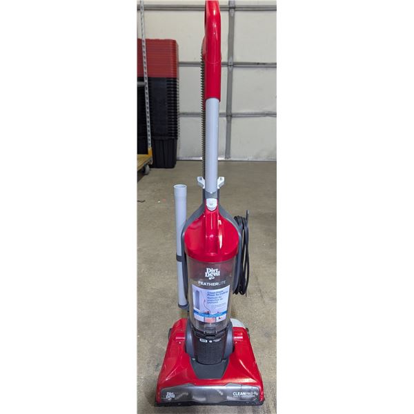 Dirt Devil Feather Lite  Vacuum