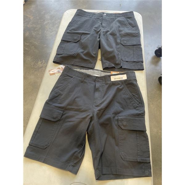 2 NEW PAIRS DENVER HAYES SHORTS SIZE 34