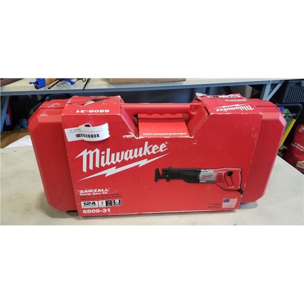 NEW MILWAUKEE SAWZALL RECIP SAW KIT