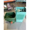 Image 2 : TRAY OF GARDEN SUPPLIES