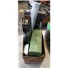 Image 3 : 2 BOXES INCLUDING AIR COMPRESSOR, 2 TIMING LIGHTS, DECORATIVE FRAMES
