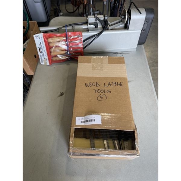 CRAFTSMAN MINI LATHE, WITH LATHE TOOLS AND CHISELS