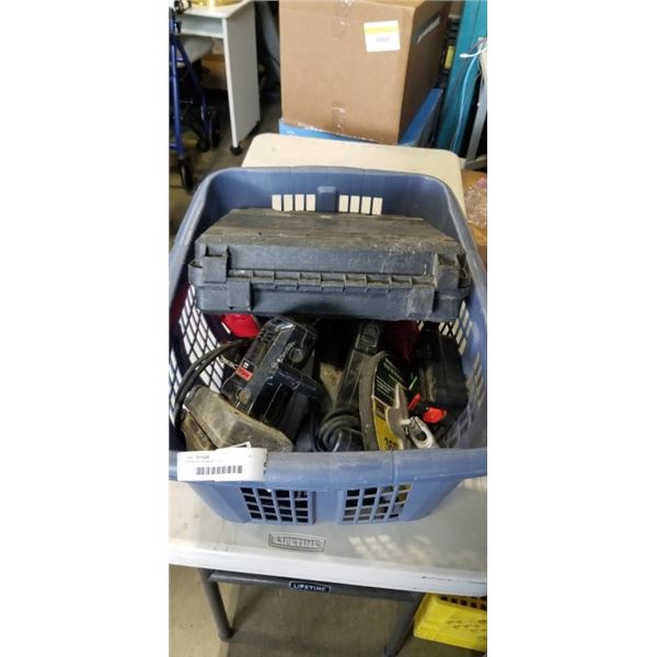 TOTE OF POWER TOOLS