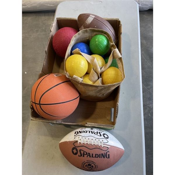 LOT OF SPORTS BALLS AND BOCCE SET
