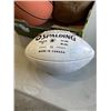 Image 4 : LOT OF SPORTS BALLS AND BOCCE SET