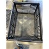 Image 2 : 4 BLACK FOLDING CRATES