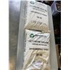 Image 1 : 2 BAGS OF 20KG SANDBLASTING GLASS MEDIUM AND FINE