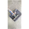 Image 2 : LOT OF TOOLS INCLUDING TRIMMER, SNOW SHOVEL, SNOW SHOVEL