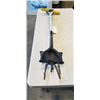 Image 1 : HAND CULTIVATOR AND LAWN EDGER