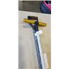 Image 3 : HAND CULTIVATOR AND LAWN EDGER