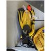 Image 2 : 2 SETS OF FLIPPERS - ONE HAS SNORKLE SET