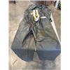 Image 3 : VIKING OIL RESISTANT LARGE JACKET AND PANTS