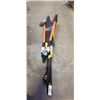Image 1 : SPLITTING MAUL, AXE, SAW AND PRUNERS