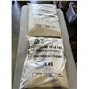 Image 1 : 2 BAGS OF 20KG SANDBLASTING GLASS MEDIUM AND FINE
