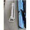 Image 3 : PATIO UMBRELLA IN CARRY CASE
