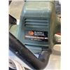 Image 4 : 2 ELECTRIC HEDGETRIMMERS