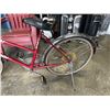 Image 3 : VINTAGE RALEIGH CRUISER BIKE