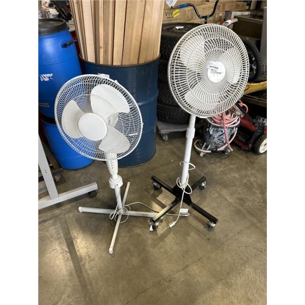 2 WHITE FLOOR FANS