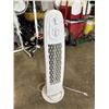 Image 4 : TOWER FAN AND HEATER