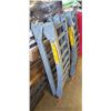 Image 2 : PAIR OF FOLDING CAR RAMPS 700LB CAPACITY PER RAMP
