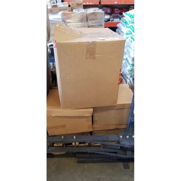 HALF PALLET OF ESTATE GOODS