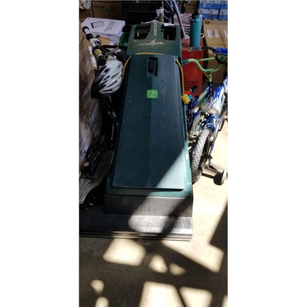 NOBLES MAGNA TWIN 3000 FLOOR CLEANER