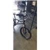 Image 3 : UNBRANDED CHROME BIKE