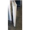 Image 4 : AS NEW WINDOW AND FRAME READY TO INSTALL 25" 7/1 X 16" 13/16