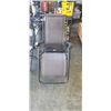 Image 5 : 4 FOLDING CHAIRS AND ZERO GRAVITY LOUNGE CHAIR
