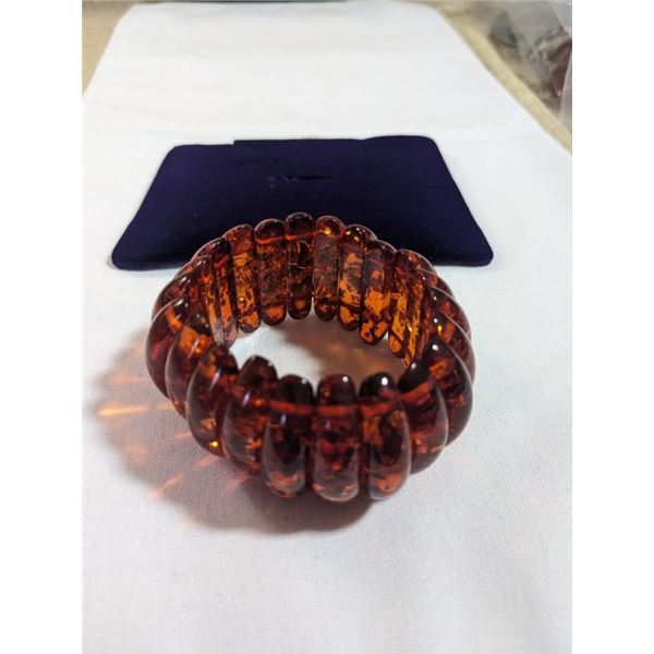 SIMULATED AMBER BRACELET